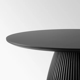 Black  47.24 '' Round Dining Table