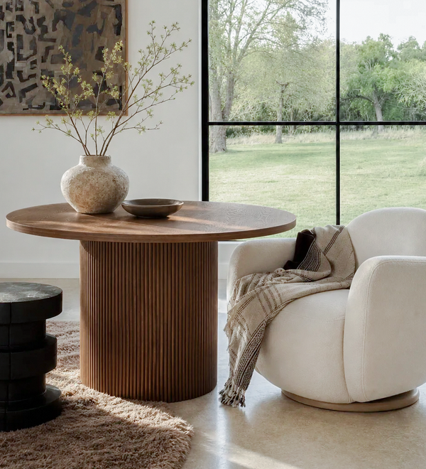 Walnut Brown Round Kitchen Table Solid Wood Dining Table